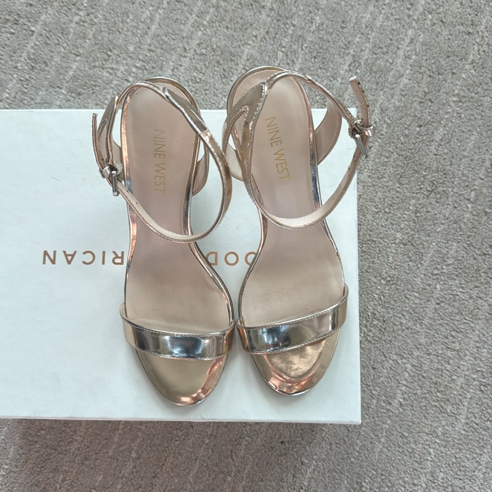 Nine West Two Piece Ankle Strap Gold heels - Picture 6 of 7